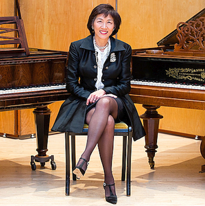 Gwendolyn Mok, piano