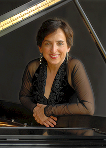 Monica Tessitore, piano