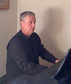 Mark Whitlock, piano